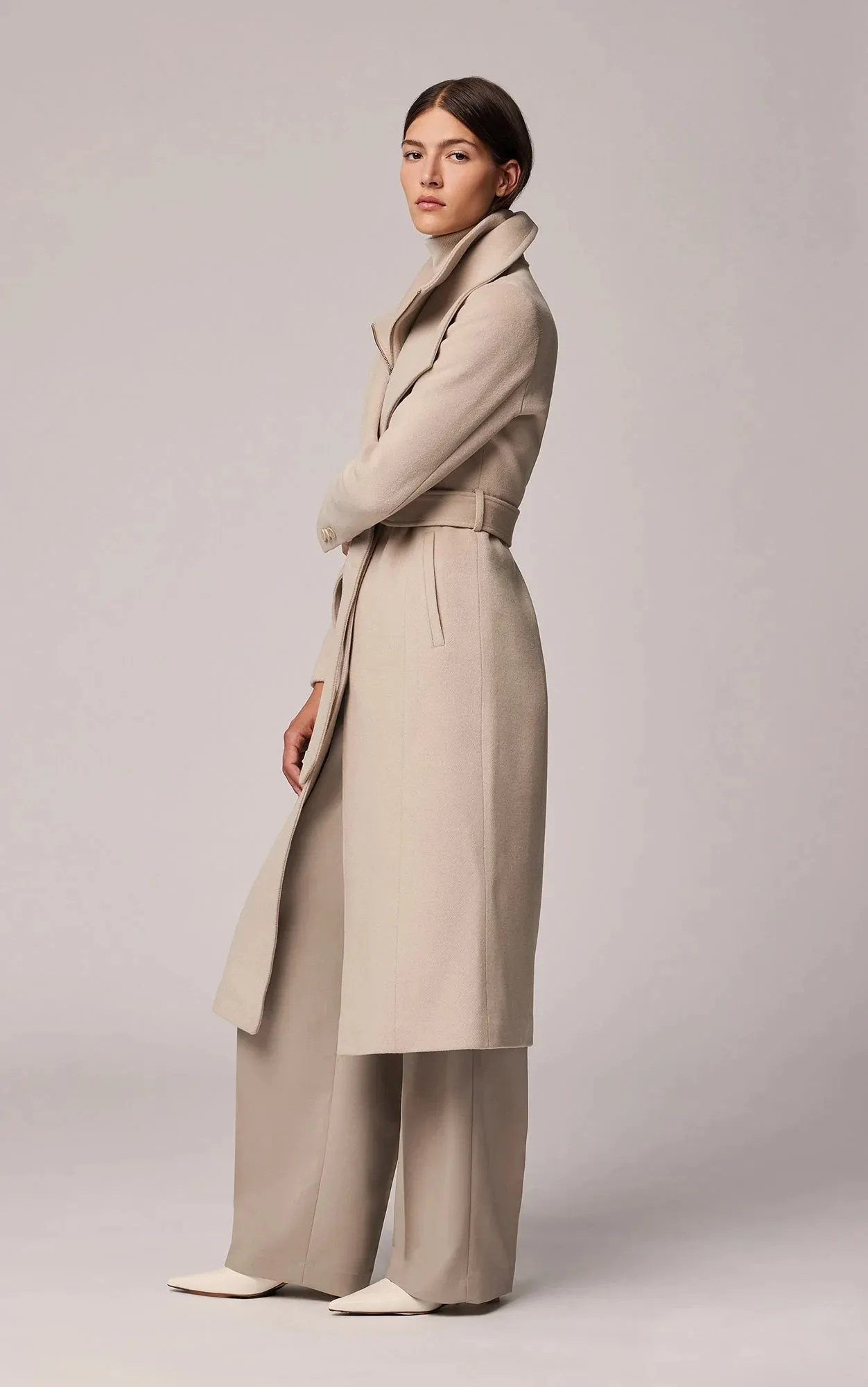 SOIA&KYO ILANA - Slim-Fit Classic Wool Coat With Bib Collar